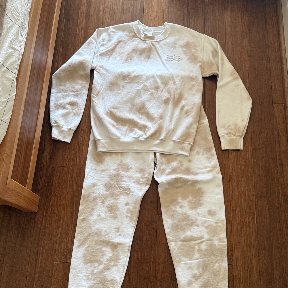 Summer Fridays Cream and beige Sweat set